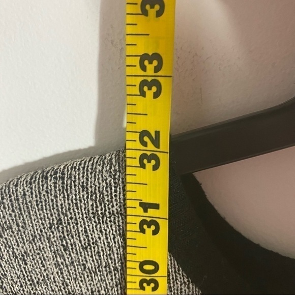 Gibson Faux Wrap Back Blouse Black White Gray Women’s 2X - Picture 6 of 8